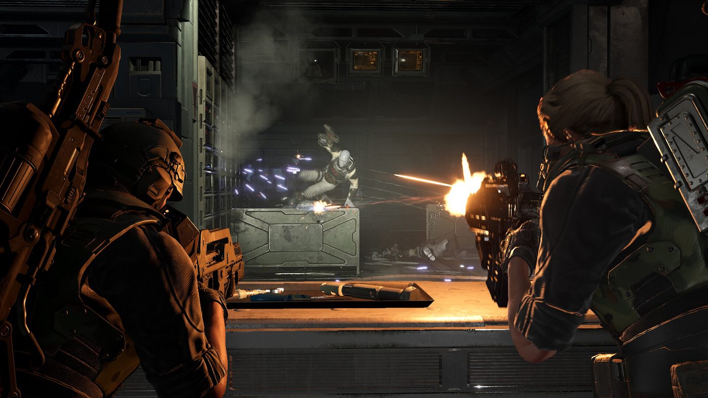 Aliens: Fireteam Elite 2 公式画像：共に射撃する海兵隊のファイアチーム