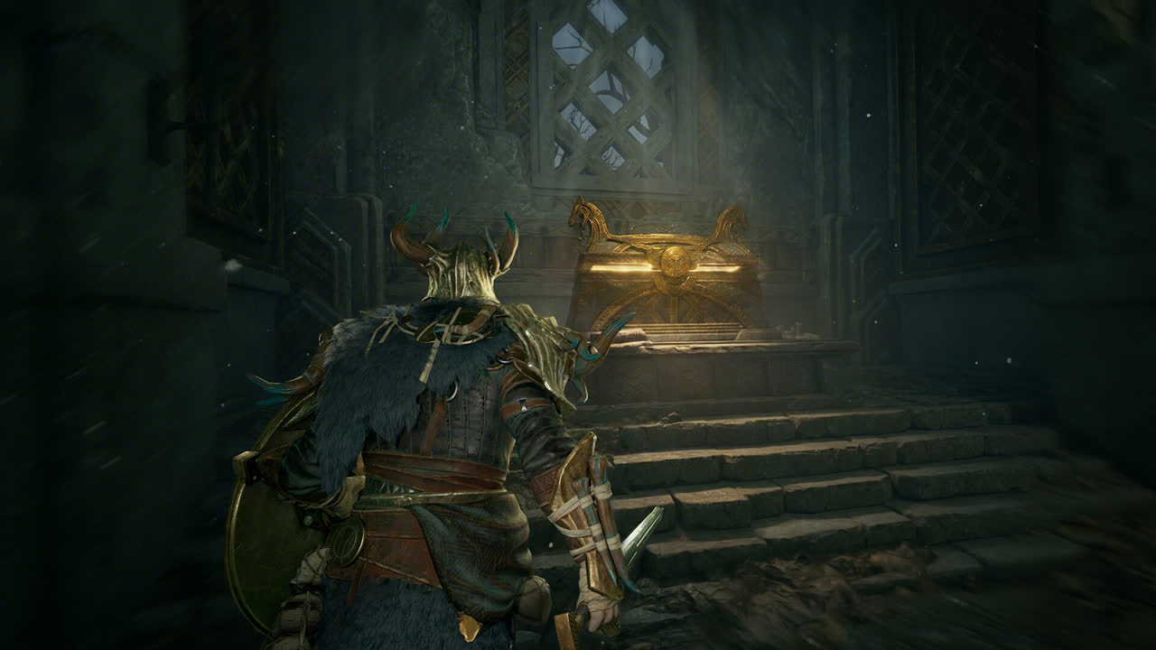 Mistfall Hunter official screenshot: a player approaching a glowing gold chest at the top of a stone stair